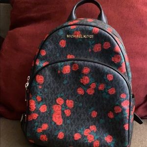 Micheal Kors Abbey Backpack 🎒